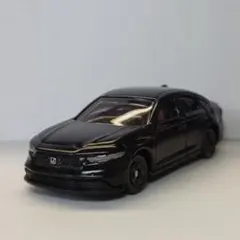 再塗装品　トミカ ホンダアコード　黒のサムネイル