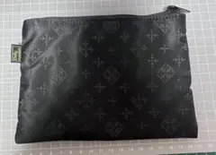 Daily russet ブラック　モノグラム模様ナイロンポーチ