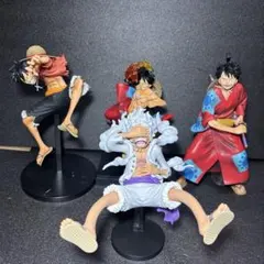 ワンピース　フィギュアまとめ売り　ルフィ　4体セット