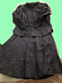 レリアンセットアップスーツ　フォーマル　上品な柄　上質　超素敵❣️