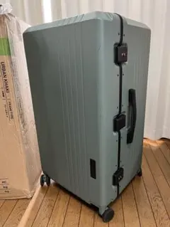 レジェンドウォーカー 86L Lサイズ スーツケース マットカーキ 背面