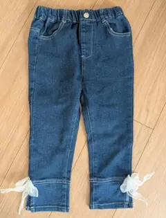 美品　ジーンズ　ズボン　女の子