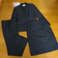 【新品未使用】スーツ 3点セット ダークグレー 無地 洗える Lemiore