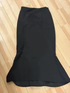 マーメイドスカート ブラック　ロングスカート　タイトスカート　黒