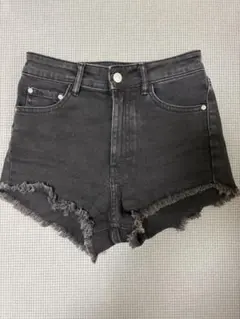 ZARAブラック系デニム ショートパンツ Sサイズ