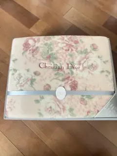 2025年最新】Christian Dior 毛布・ブランケットの人気アイテム - メルカリ