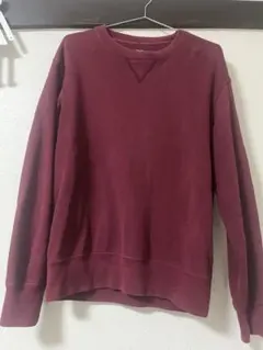 バーガンディ クルーネック スウェット