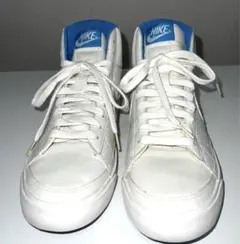NIKE BLAZER スニーカー　27.5cm