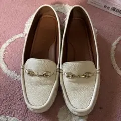 COACH ローファー ホワイト ゴールド金具のサムネイル