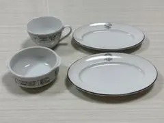 キャトルセゾン　オールドメニュー　廃盤食器類のサムネイル