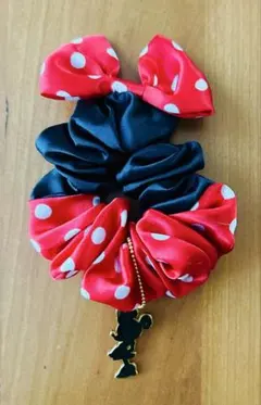 シュシュ　ディズニー　ミニーちゃん　ミニーマウス　髪飾り