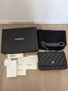 CHANEL チェーンウォレットのサムネイル