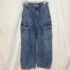 GU 【M】 ジーユー バレルレッグカーゴジーンズ デニム 樽型 ワイドパンツ