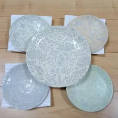 【新品 未使用品】Erde maebata 皿 4枚＋大皿1枚 ボタニカル柄のサムネイル