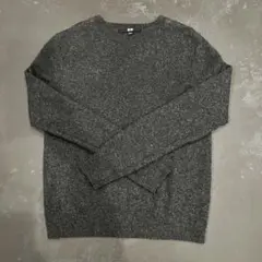 ユニクロ　カシミヤクルーネックセーター
