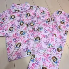 未使用　水通しのみ　ディズニー　プリンセス　ソフィア　ふわふわパジャマ　130