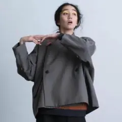 2026年最新】Dulcamara トレンチコートの人気アイテム - メルカリ