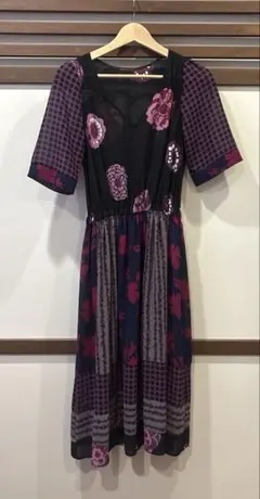 パッチワーク柄ワンピースのサムネイル