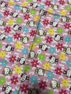 ハローキティ レトロ はぎれ 100×110
