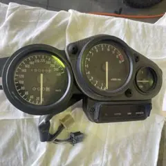 CBR900RR SC28 後期スピードメーター - メルカリ