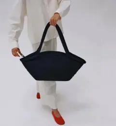 OLEND tote bag