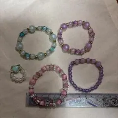 カラフルビーズのブレスレットと指輪セット