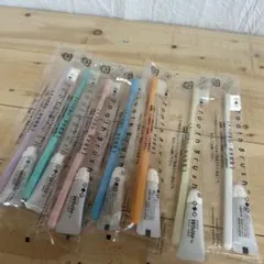 使い捨て歯ブラシ 歯磨き粉付き 7本セットのサムネイル