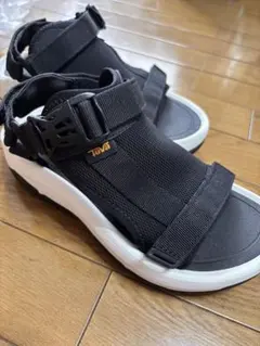 Teva スポーツサンダル ブラックのサムネイル