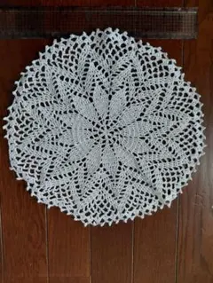 レース編み 円形ドイリー 約30cm ホワイト