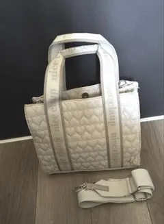 NICE CLAUP ハートキルティングトートバッグのサムネイル