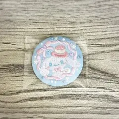 ♡サンリオキャラクターズ 刺繍缶バッジビスケット シナモン