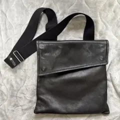 PORTER ブラック レザー ショルダーバッグ