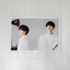 Item thumbnail for item 7b77bd21-7ae1-4182-94a0-1107c657110d