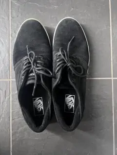 希少品】New Balance Numeric 379 ブラック 完売品 - メルカリ