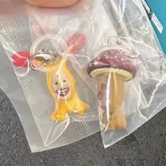 こびとづかん めじるしマスコット ホトケアカバネ ベニキノコビト 2個セット