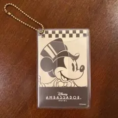 ディズニー　アンバサダーホテル　パスケース