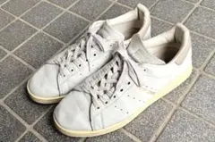 週末特価・送料込みadidas STAN SMITH 白／グレー／27.5cm