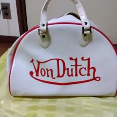 Von Dutch ボンダッチ ボストンバッグ ホワイト ハンドバッグ かばん Von Dutch ボンダッチ ボストンバッグ ホワイト ハンドバッグ