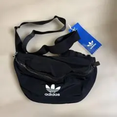adidas ボディバッグ 黒 新品タグ付き