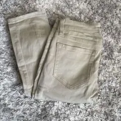 GU スキニーパンツ