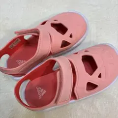 adidas ピンク サンダル ベルト付き19センチ