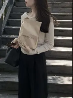 mieajunar round neck knit top
