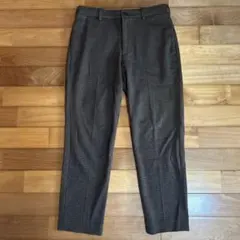 ユニクロ スマートアンクルパンツ