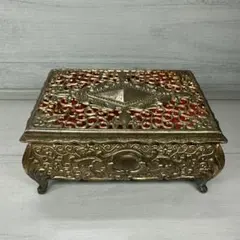 Item thumbnail for item 452b0895-fbd6-4ef9-864f-6958cf4c1c20