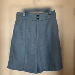 Ray BEAMS タック入りグレー ハーフパンツ　ショートパンツのサムネイル