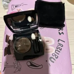 シャネル ブラウン パウダーアイシャドウ