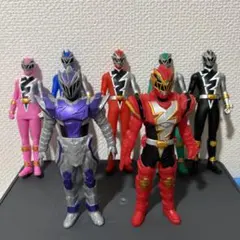 2026年最新】フィギュア 戦隊ヒーローの人気アイテム - メルカリ