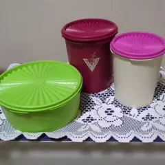 Tupperware 食品保存容器 マキシクイーン&マキシデコレーター Tupperware マキシクイーンデコレーター 食品保存容器 - メルカリ