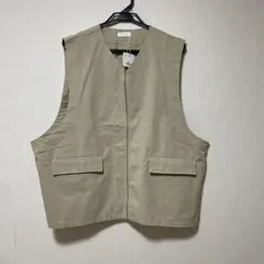 flaner ベージュ ベスト Sサイズのサムネイル