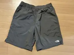 ノースフェイス バーサタイル ショートパンツ